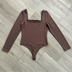 Brown Long Sleeve Fitted Bodysuit